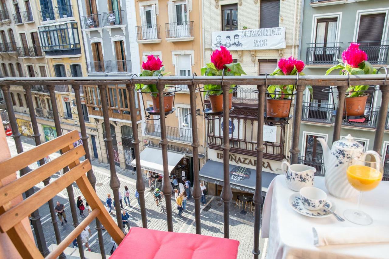 Apartamento Mercaderes Pamplona Eksteriør bilde